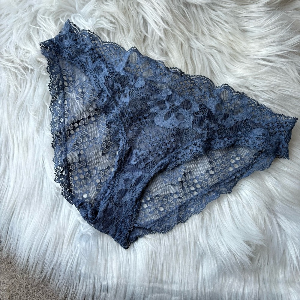 Victoria’s Secret Gray Floral Lace Bikini Panties